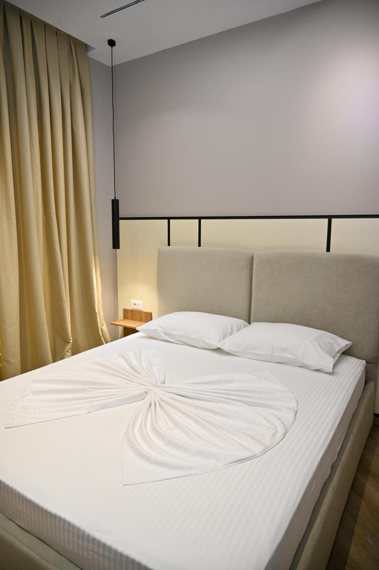 Monduro Hotel Durrës Cameră foto